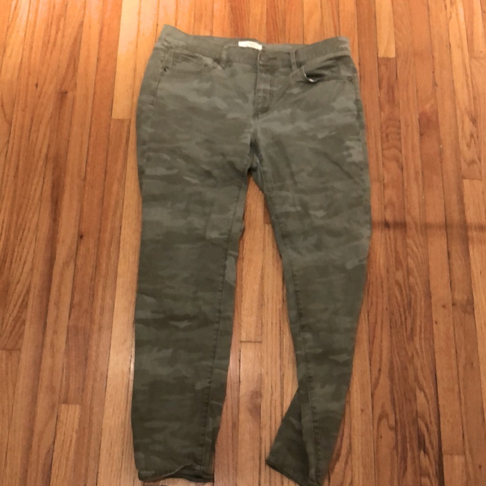 LOFT camouflage skinny chinos